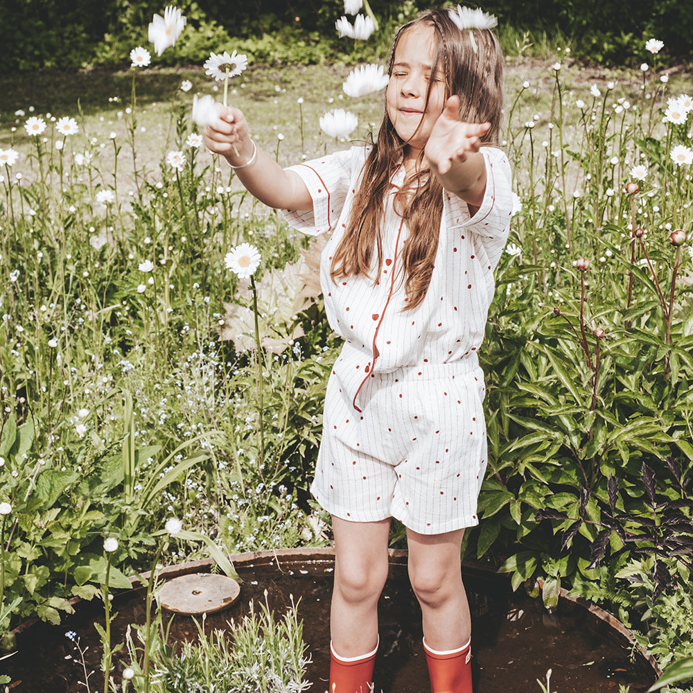 That's Mine Krista skjorte - Lady dots - 100% Organic cotton Buy Tøj||Overdele||Skjorter||Udsalg||Alle||Forår & sommer '24||LIVESHOPPING D.2/5||Liveshopping d. 11/6||Udsalg - tøj||Liveshopping bundle||alt minus sløjfe||3 for 399||5 for 399 - kæmpe bundle!||Påskebundle||Summer Bundle||mette-sale here.