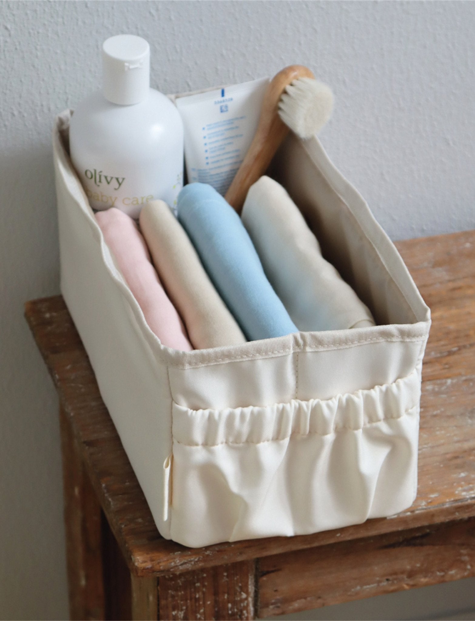 That's Mine Lucy pusleopbevaring - Light creme - 100% Polyester (Genanvendt) Buy Amning & pusletid||Pusle||Favoritter||personale||Pusleopbevaring||Efterår & vinter 2025||NOOS||AW25 NOOS||Must haves||Bestsellers||cn||All here.
