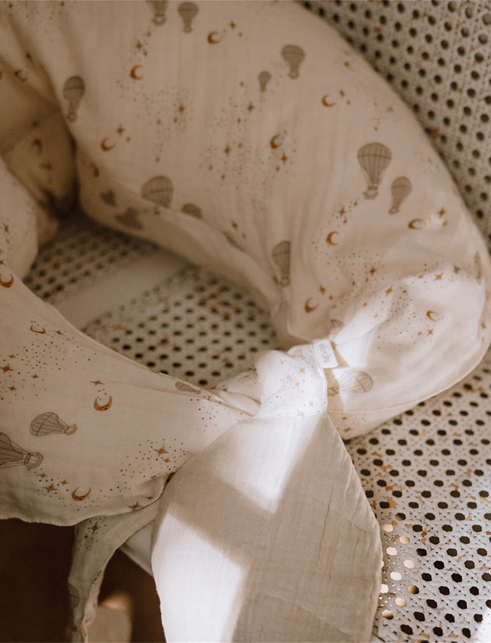 That's Mine Moon ammepude - Dreamily - 45% Organic cotton / 55% Thermoballs Buy Amning & pusletid||Ammepuder||Pusle||Alle||Favoritter||Amning||personale||Dreamily||Influencer choice||Amning||alt minus sløjfe||NOOS||Del dine øjeblikke||mette-sale||Orderly Emails - Recommended Products||Must haves||Bestsellers||cn||All here.