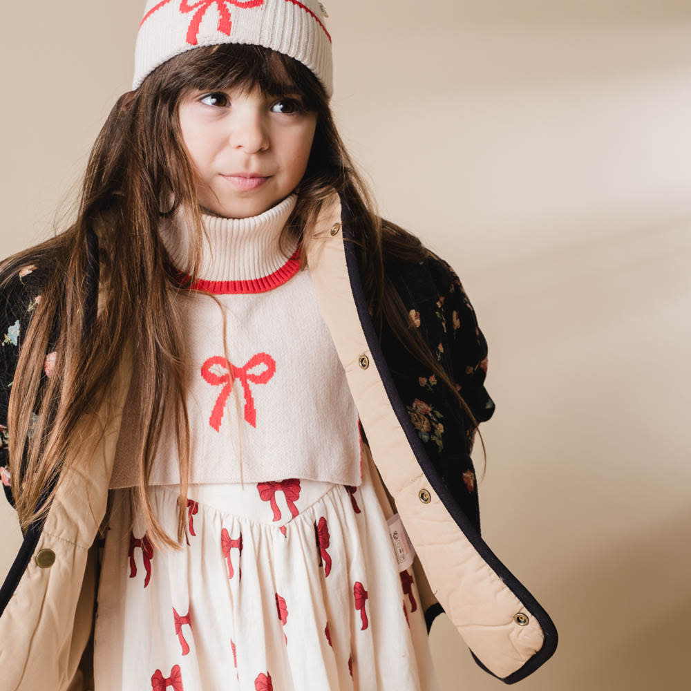 That's Mine Louise neckwarmer - Almond peach - 100% Organic cotton Buy Accessories||Nyheder||personale||Efterår & vinter 2025||drop 1 aw25 here.