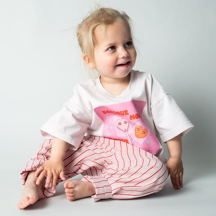 That's Mine Vilde oversized t-shirt - Bonjour mon amour - 100% organic cotton Buy T-shirts||Overdele||personale||Jersey here.