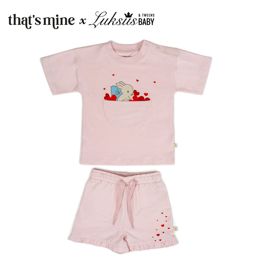 That's Mine Lara set - Soft pink - 95% organic cotton / 5% elastane Buy Tøj||Alle||personale||alt minus sløjfe||That's Mine x Luksusbaby here.