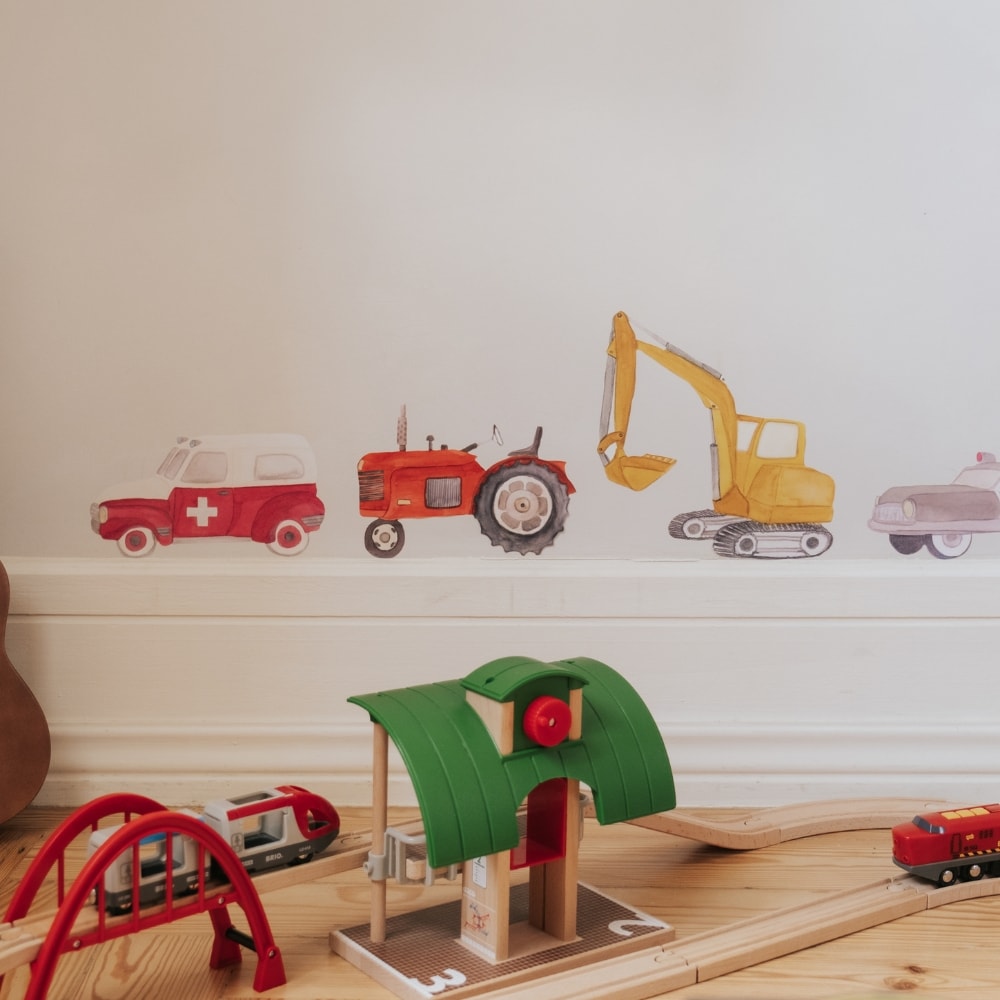 That's Mine Wallsticker heroes on wheels - Multi - 100% Textile foil Buy Bolig & udstyr||Børneværelset||Wallstickers||Alle||personale||Efterår & vinter 2025||alt minus sløjfe||NOOS||AW25 NOOS||mette-sale here.