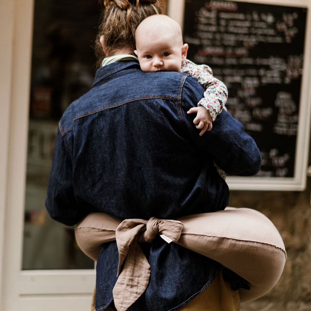 Nursing pillow - Brown