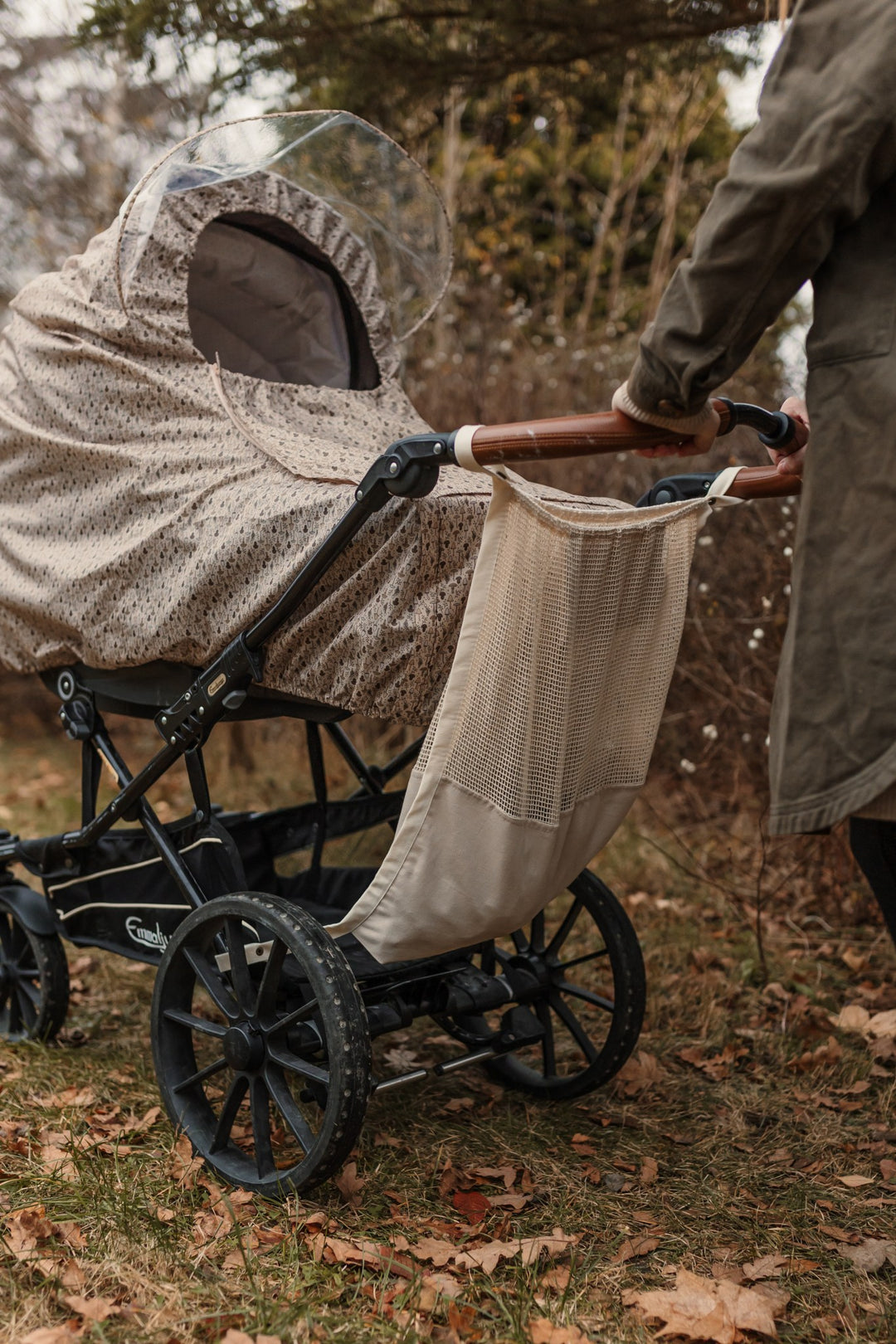 Kinderwagen-Regenschutz - Blumenregen