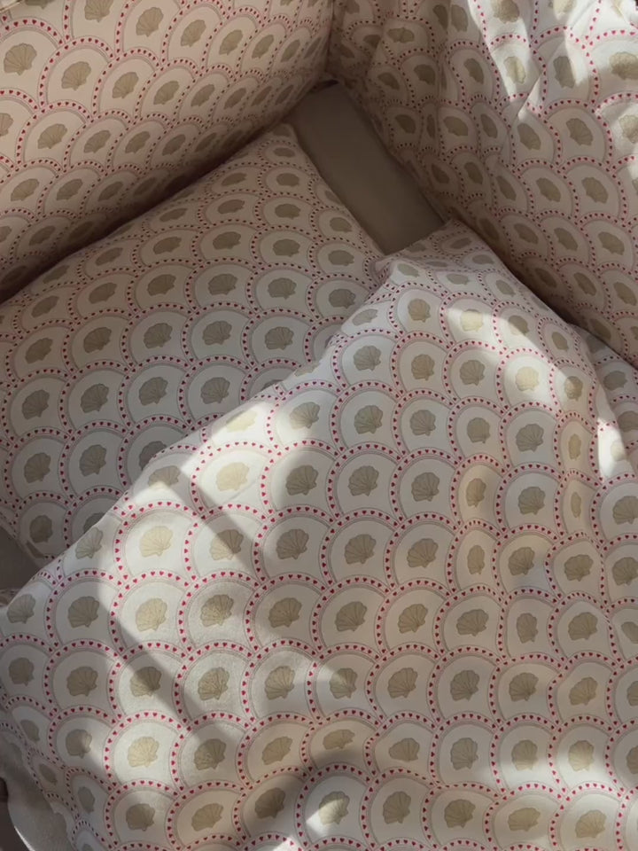 Lotus bed bumper - Block shell